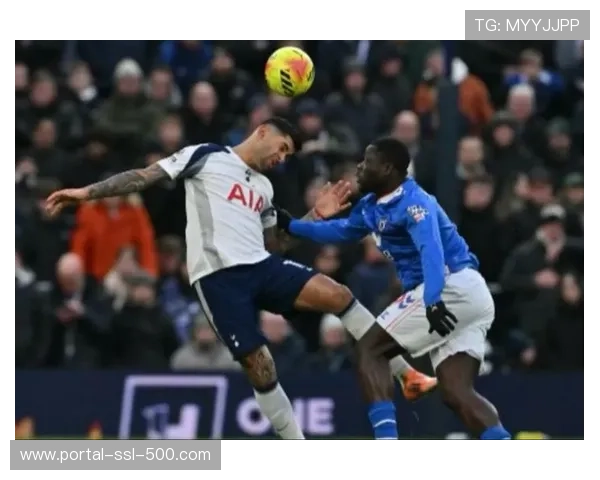 罗梅罗公开道歉承认球队责任，暗批团队逆境失声